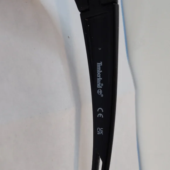 Timberland Sports Black Sunglasses T87236 100 UVA N UVB Unisex + Case OS Pre Own - Picture 8 of 13